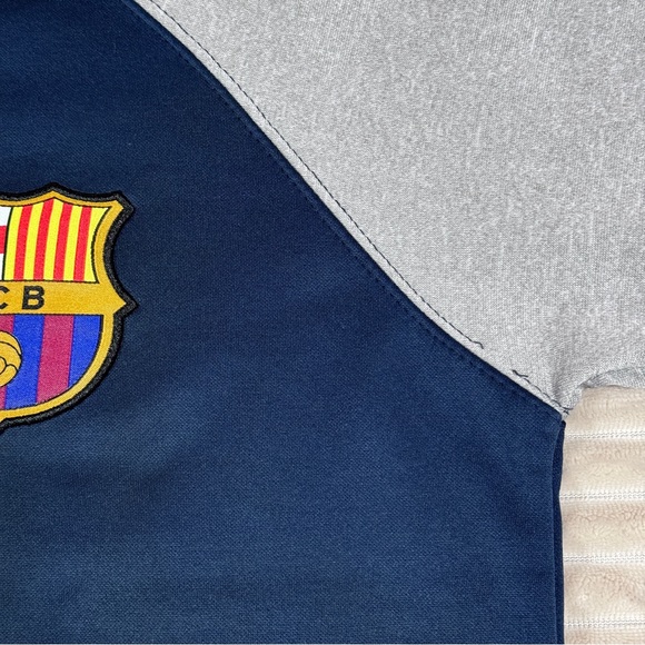 Official Merch FCB FC Barcelona Men’s Grey/Blue Hoodie Sweatshirt Size Small - Picture 7 of 12